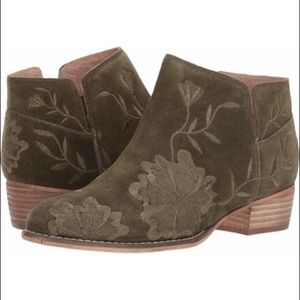 Seychelles Green embroidered booties